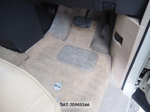 Mitsubishi DELICA 2007-02 6671164-22