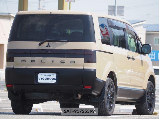 Mitsubishi DELICA 2009-07 6671165-12