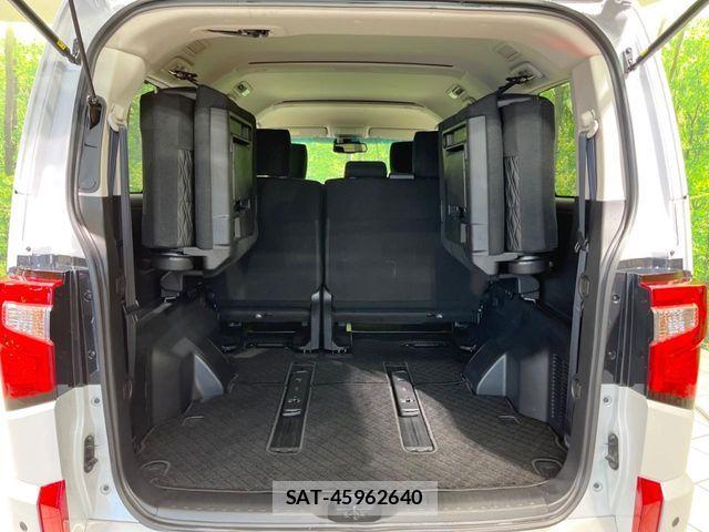 Mitsubishi DELICA 2023-03 6671138-11