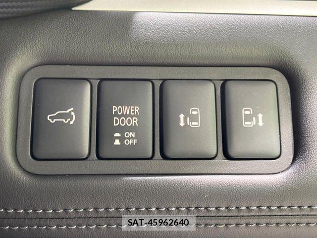 Mitsubishi DELICA 2023-03 6671138-4