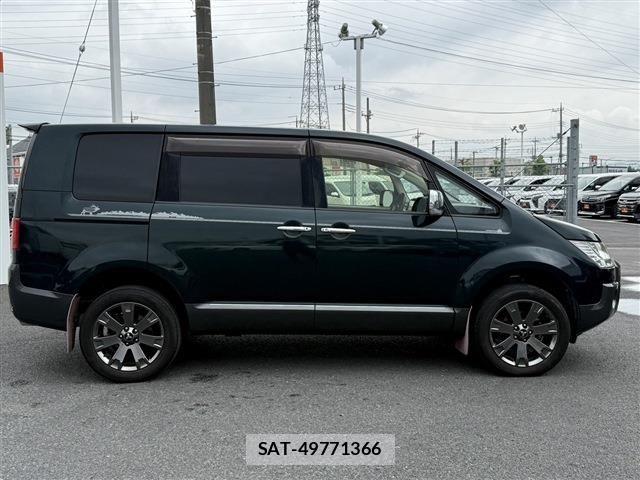 Mitsubishi DELICA 2018-06 6671159-8