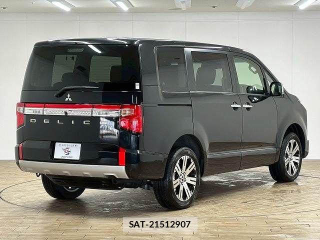 Mitsubishi DELICA 2025-08 6671134-15