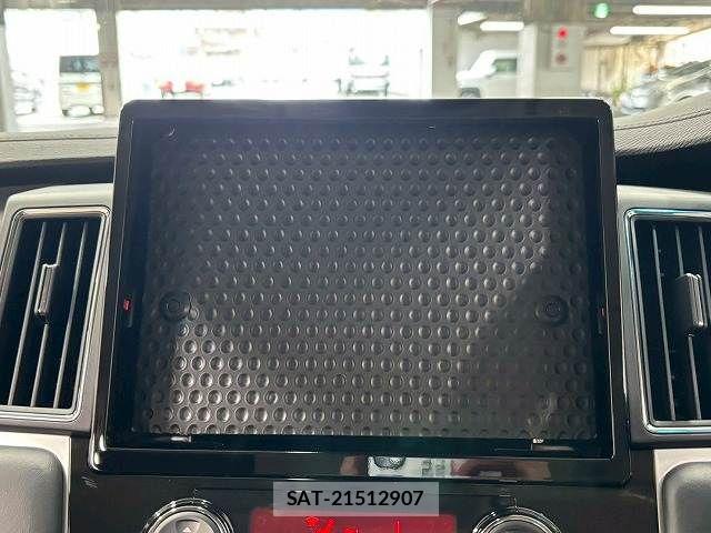 Mitsubishi DELICA 2025-08 6671134-2