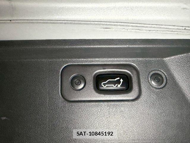 Mitsubishi DELICA 2007-06 6671161-9