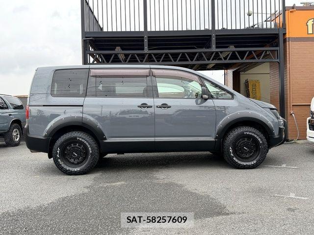 Mitsubishi DELICA 2011-06 6675708-18