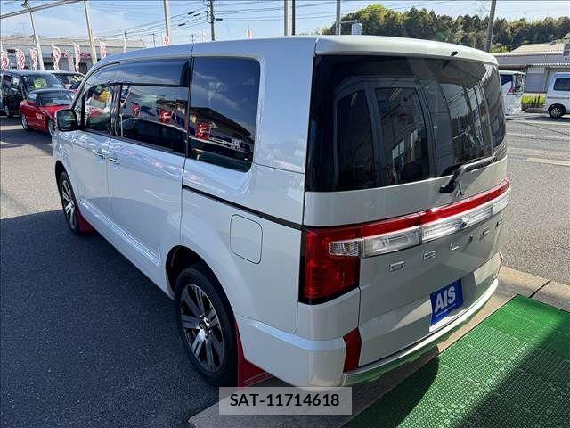 Mitsubishi DELICA 2021-09 6675700-2