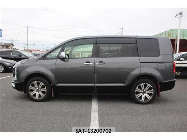 Mitsubishi DELICA 2020-08 6675710-11