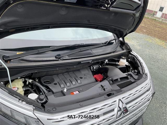 Mitsubishi DELICA 2024-11 6675688-24