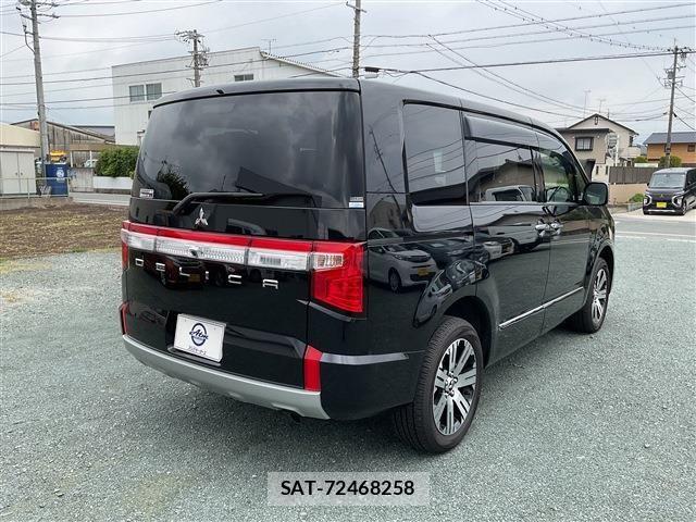 Mitsubishi DELICA 2024-11 6675688-6