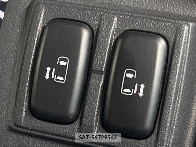 Mitsubishi DELICA 2017-09 6675701-6