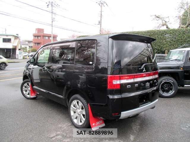Mitsubishi DELICA 2013-02 6675714-2