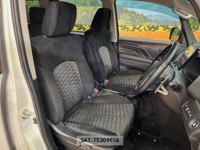 Mitsubishi DELICA 2020-10 6675695-8
