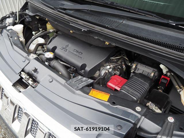 Mitsubishi DELICA 2013-09 6675715-19