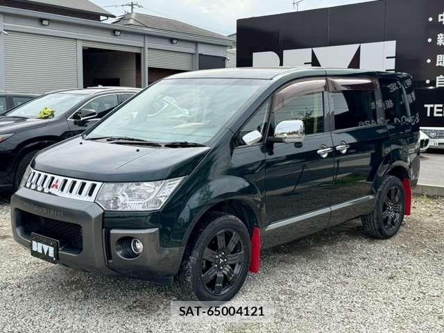Mitsubishi DELICA 2013-05 6675719-18