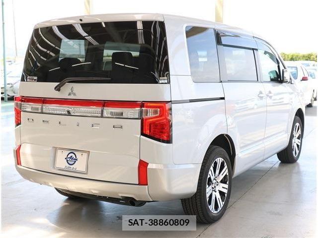 Mitsubishi DELICA 2024-10 6675683-7
