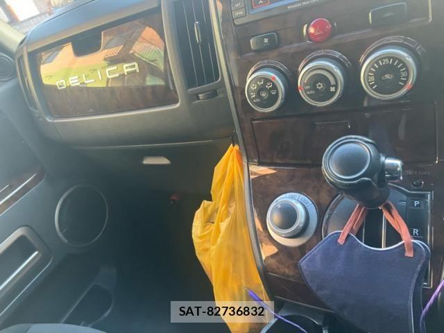 Mitsubishi DELICA 2011-05 6675723-20