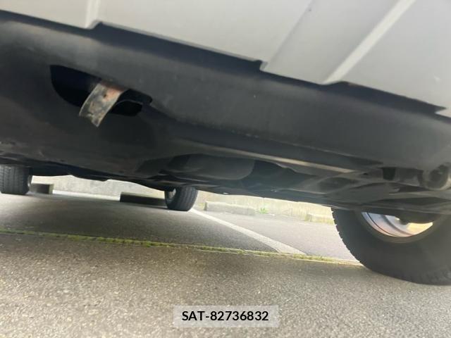 Mitsubishi DELICA 2011-05 6675723-3