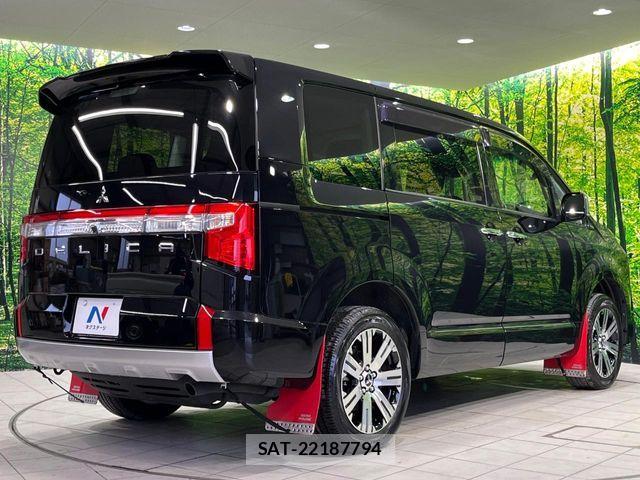 Mitsubishi DELICA 2023-09 6675679-17