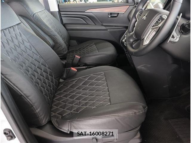 Mitsubishi DELICA 2024-11 6675682-12