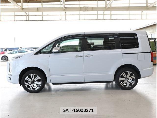 Mitsubishi DELICA 2024-11 6675682-24