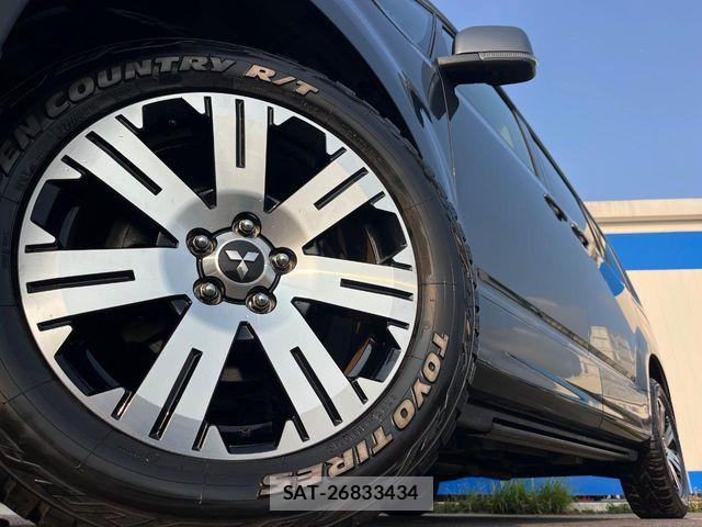 Mitsubishi DELICA 2022-02 6675696-13