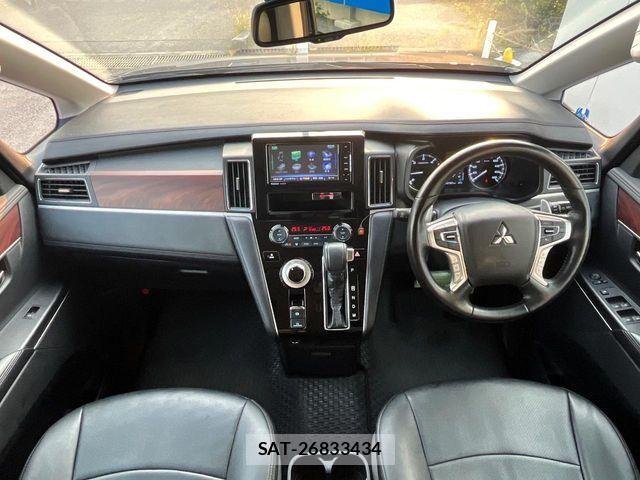 Mitsubishi DELICA 2022-02 6675696-1