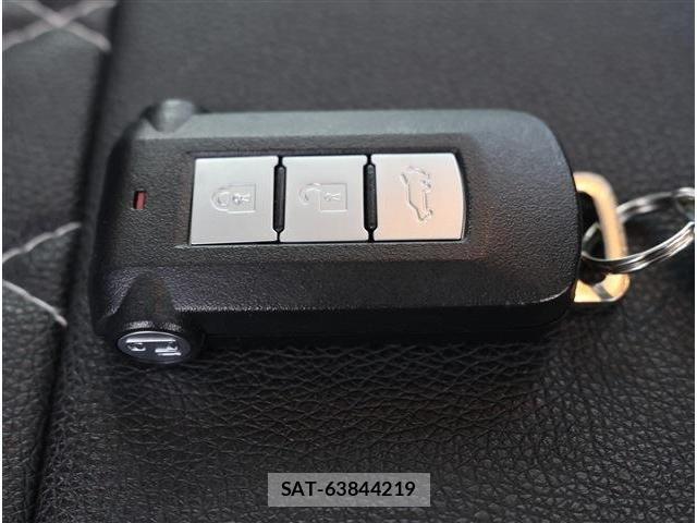 Mitsubishi DELICA 2024-10 6675686-17