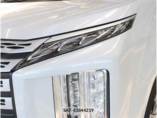 Mitsubishi DELICA 2024-10 6675686-25