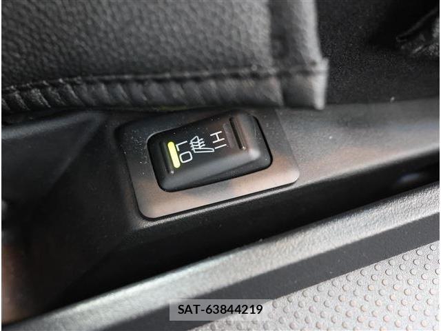 Mitsubishi DELICA 2024-10 6675686-27