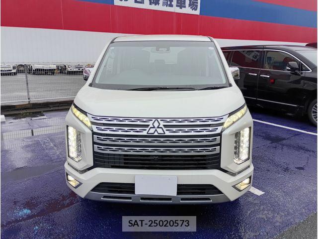 Mitsubishi DELICA 2020-12 6675705-1