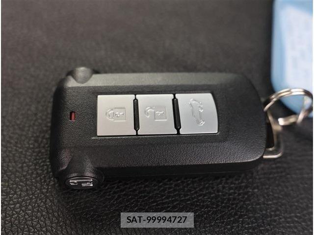 Mitsubishi DELICA 2024-11 6675692-17