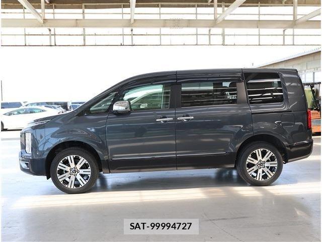 Mitsubishi DELICA 2024-11 6675692-24