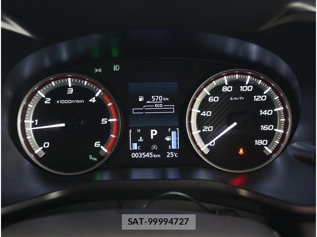 Mitsubishi DELICA 2024-11 6675692-8
