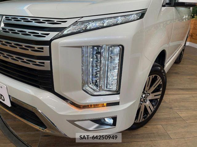 Mitsubishi DELICA 2019-04 6675699-12