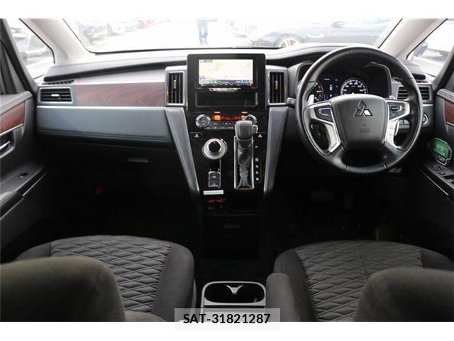Mitsubishi DELICA 2020-09 6682636-16