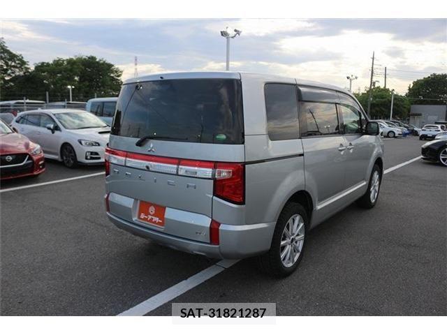 Mitsubishi DELICA 2020-09 6682636-20