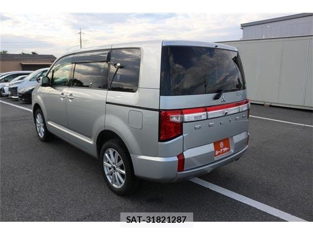 Mitsubishi DELICA 2020-09 6682636-21