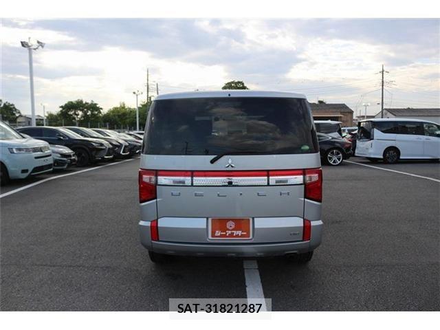 Mitsubishi DELICA 2020-09 6682636-8