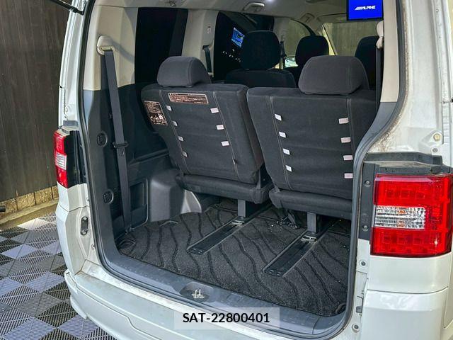 Mitsubishi DELICA 2011-09 6683759-15