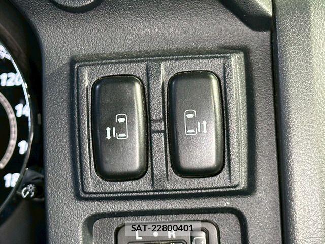 Mitsubishi DELICA 2011-09 6683759-7