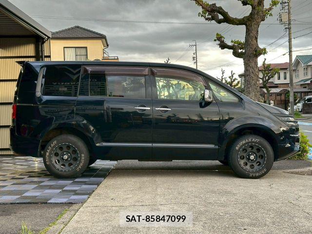 Mitsubishi DELICA 2009-07 6683757-11
