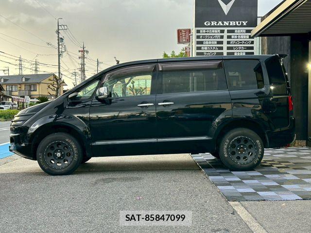 Mitsubishi DELICA 2009-07 6683757-12