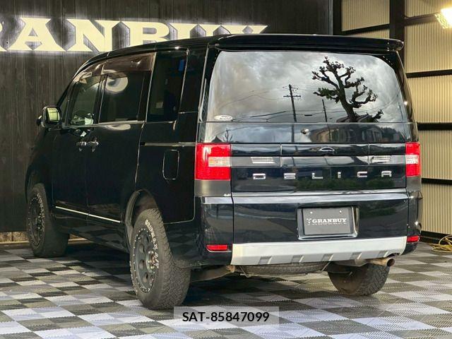 Mitsubishi DELICA 2009-07 6683757-14