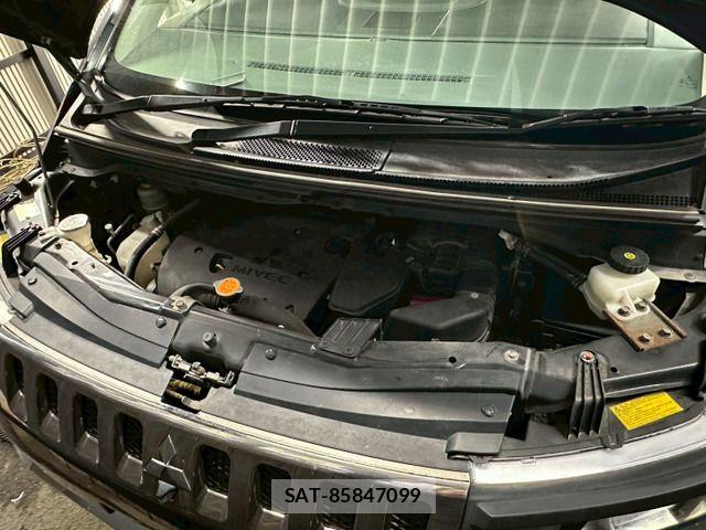 Mitsubishi DELICA 2009-07 6683757-16