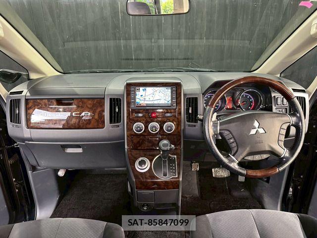 Mitsubishi DELICA 2009-07 6683757-4