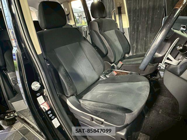 Mitsubishi DELICA 2009-07 6683757-5