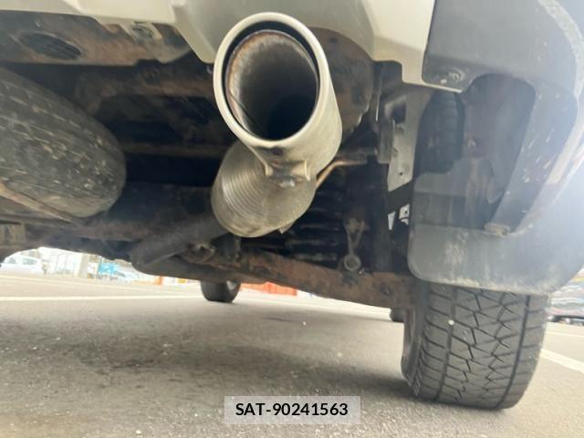Mitsubishi DELICA 2007-06 6682638-10