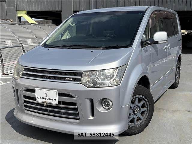 Mitsubishi DELICA 2007-09 6683758-20