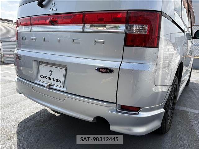 Mitsubishi DELICA 2007-09 6683758-7