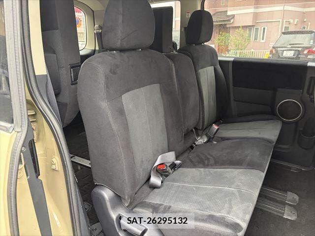 Mitsubishi DELICA 2012-01 6683755-9